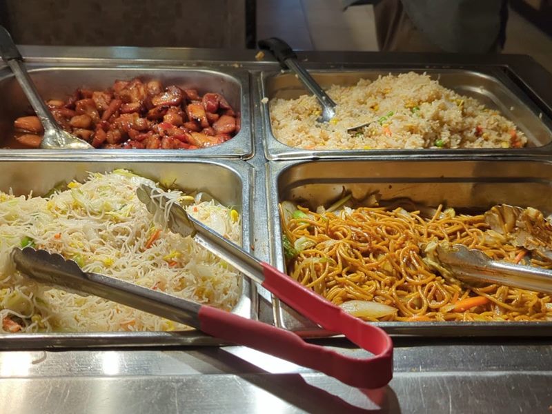 Chow Time Grill & Buffet food